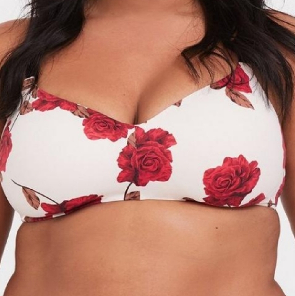 Torrid Feminine Floral Soft Bra No Underwire 46DD